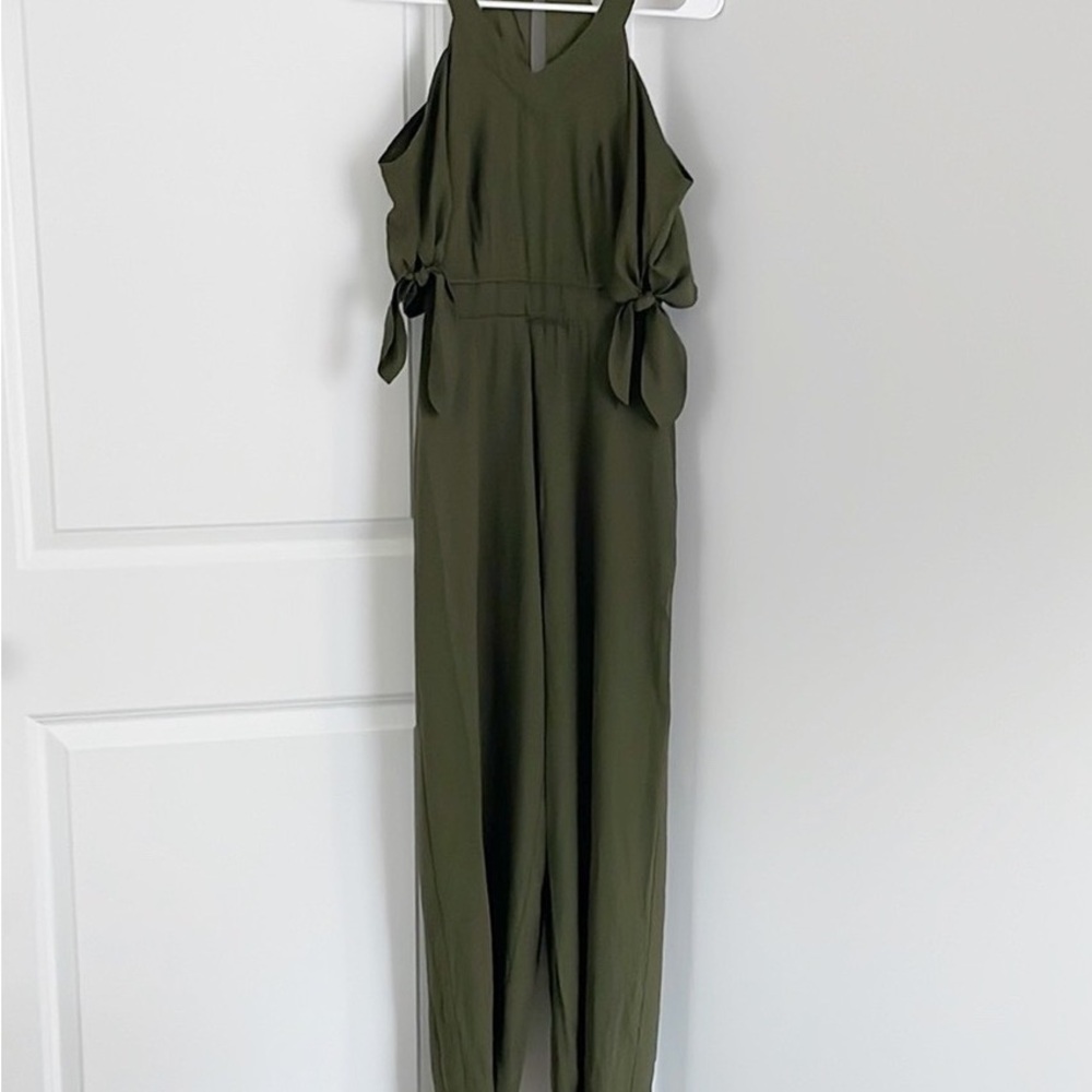 Elegant Olive Green Jumpsuit